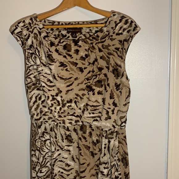 Dana Bachman gorgeous fit multi color shift dress - Picture 3 of 6